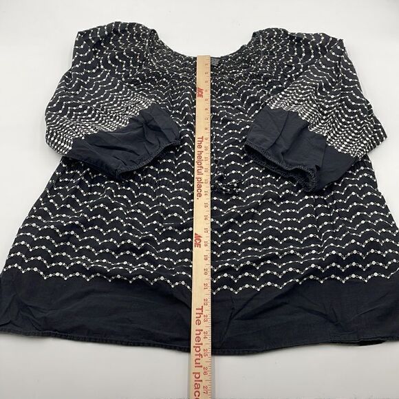 R•Q•T woman 100% cotton black and white patterned long sleeve top - Picture 3 of 8